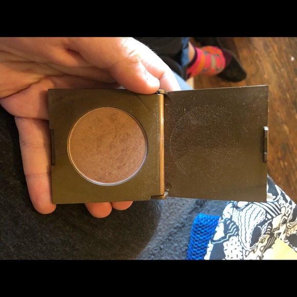 Bronzer - Picture 2 of 2